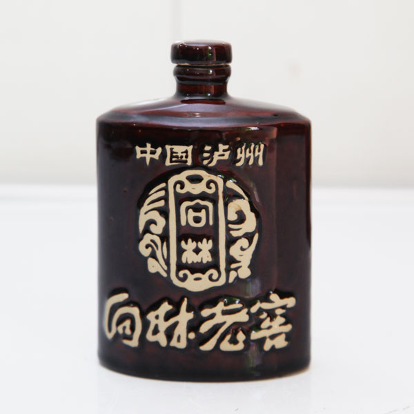 向林老窖陶瓷小酒瓶生產(chǎn)廠家